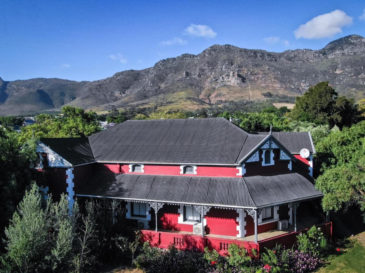 Ruby Rose Hotel Riebeek-West Екстериор снимка