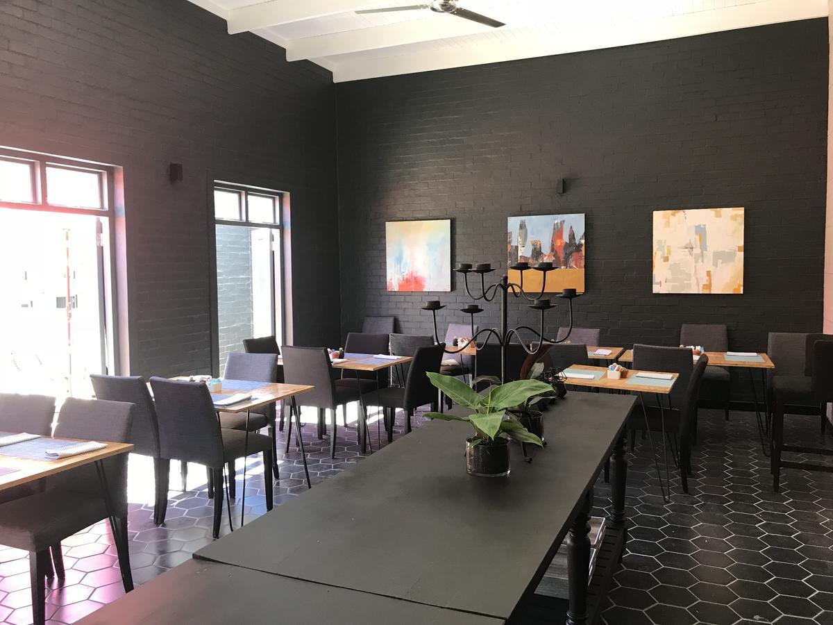 Ruby Rose Hotel Riebeek-West Екстериор снимка